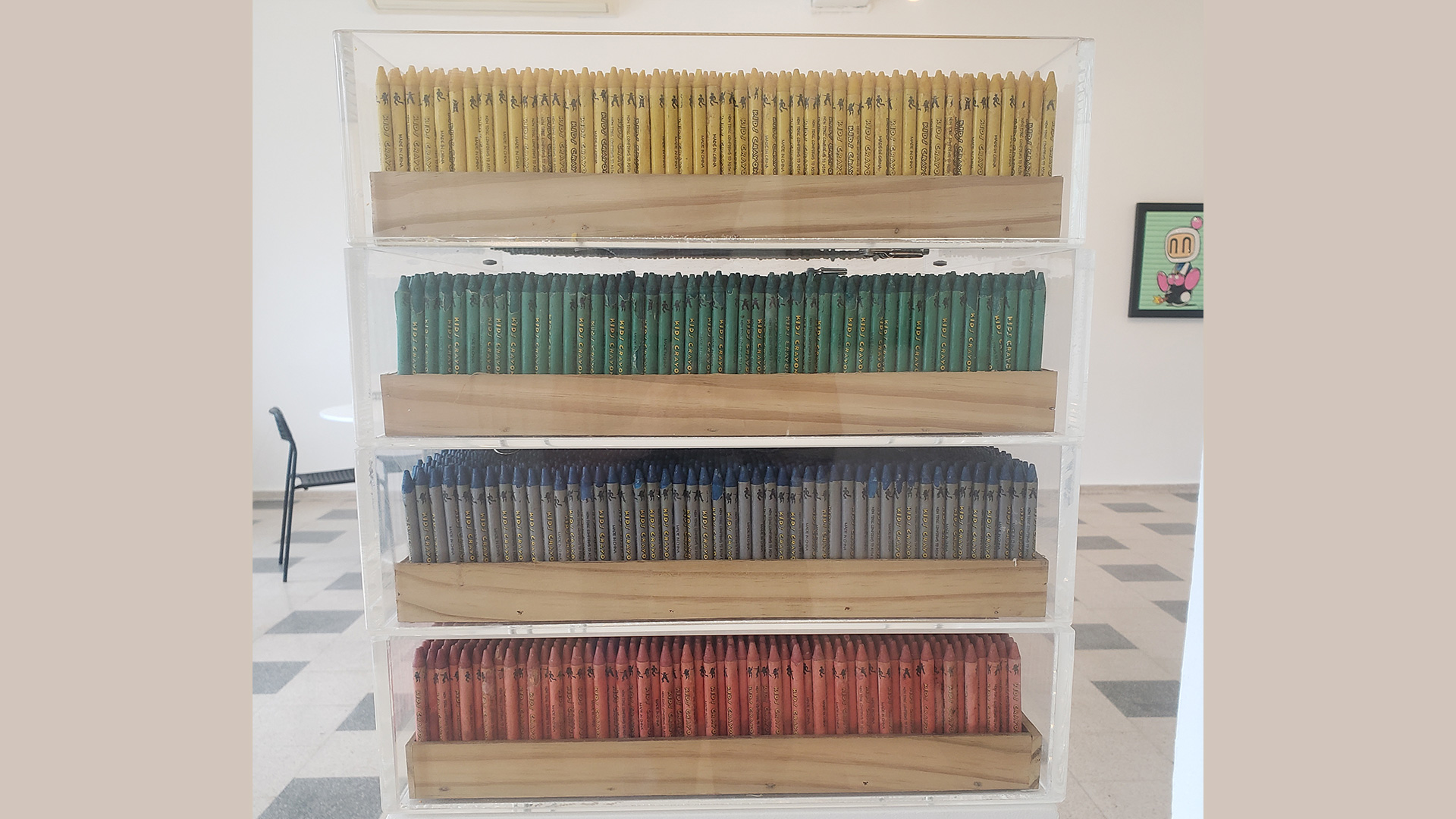 Merge (color), Raymond Cruz